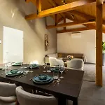 Valkse Hoeve Met Hottub | 6 Personen Otterlo