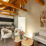 Valkse Hoeve Met Hottub | 6 Personen
