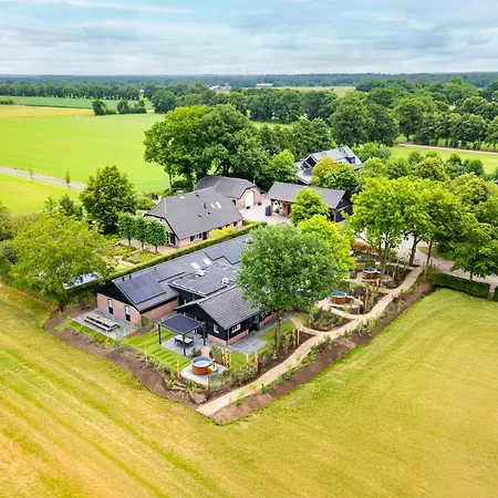 Valkse Hoeve Met Hottub | 6 Personen Villa Otterlo