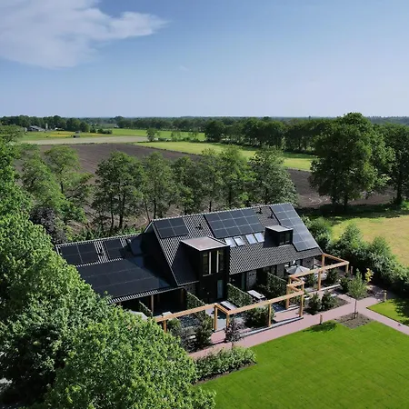 Valkse Hoeve Met Hottub | 6 Personen *