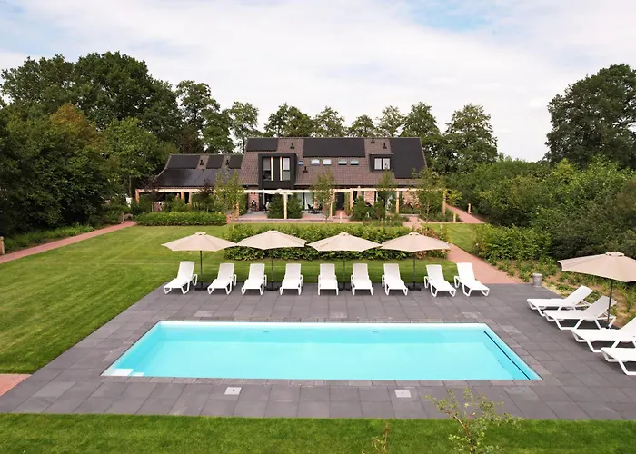 Valkse Hoeve Met Hottub | 6 Personen *