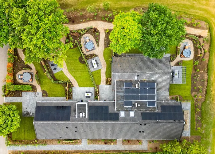 Villa Valkse Hoeve Met Hottub | 6 Personen *