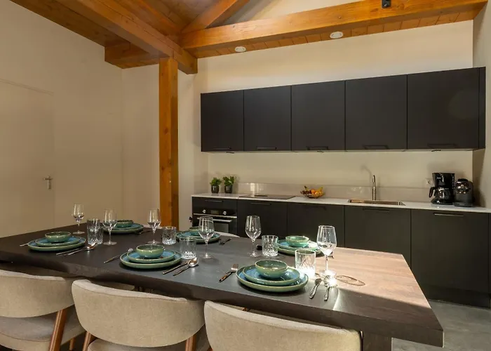 Valkse Hoeve Met Hottub | 6 Personen Villa *